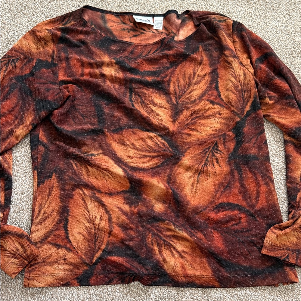 Chico's Warm Leaf Pattern Long Sleeve Top